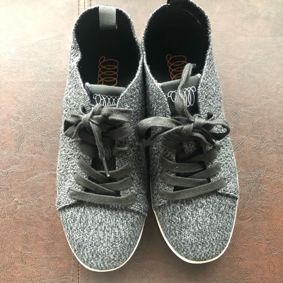 Woolloomooloo Darwin Merino Wool Comfort Sneaker - Picture 2 of 10